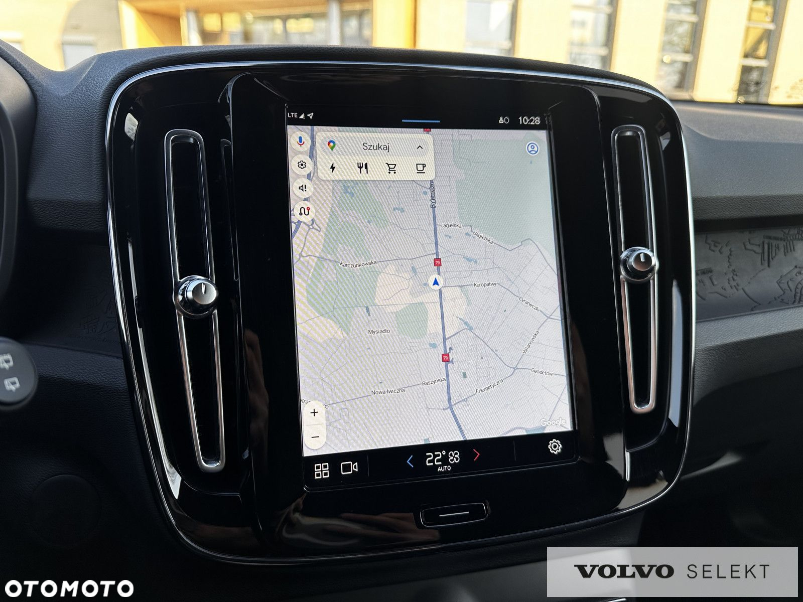 Volvo XC 40 - 22