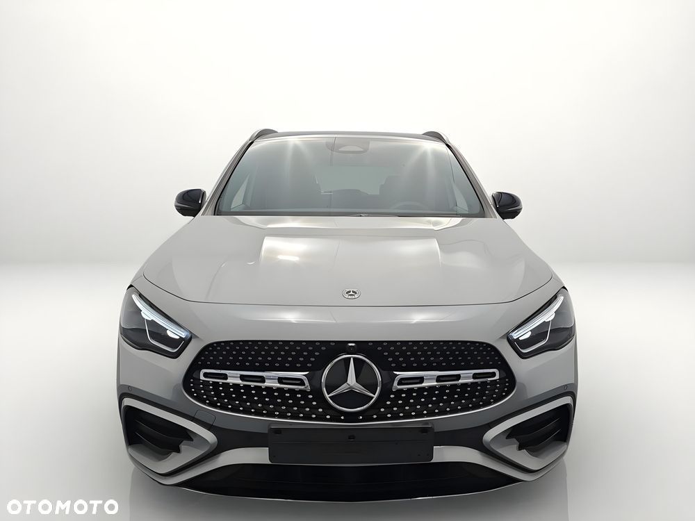 Mercedes-Benz GLA 200 mHEV AMG Line 7G-DCT - 2