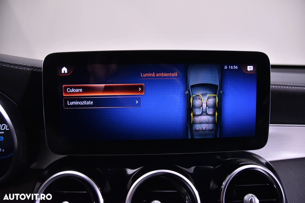 Mercedes-Benz GLC 300 e 4Matic 9G-TRONIC - 22