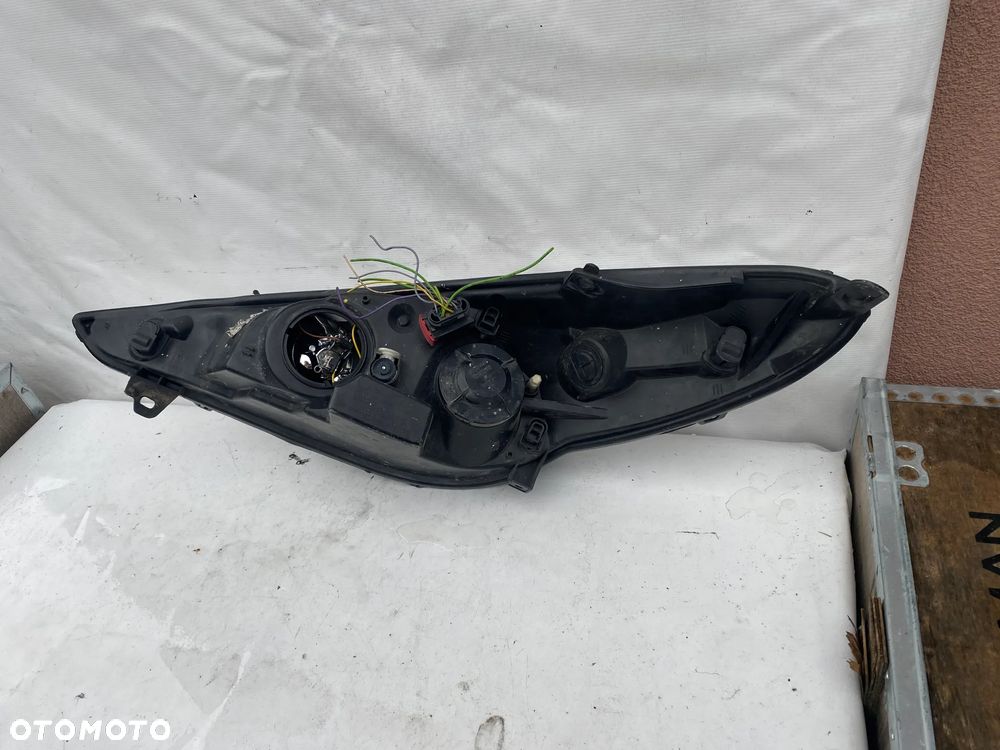 lampa peugeot 206 plus + prawa eu cała - 3
