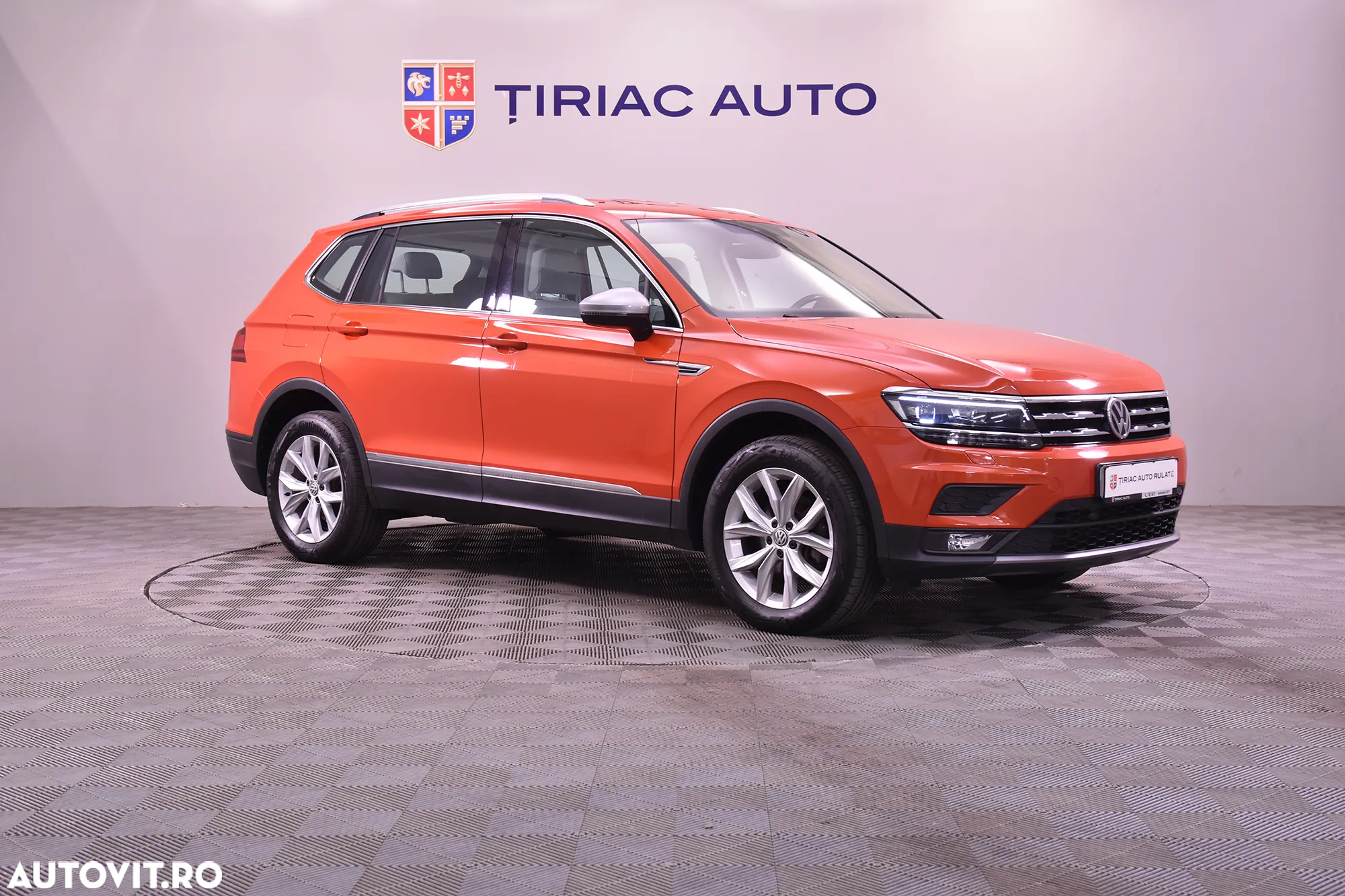 Volkswagen Tiguan Allspace 2.0 TDI DSG Life - 7