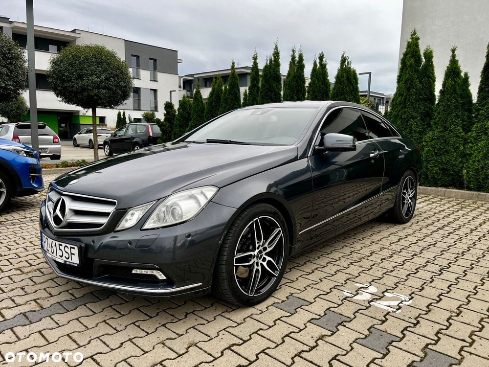 Mercedes-Benz Klasa E 350 CDI DPF BlueEFFICIENCY 7G-TRONIC Avantgarde - 4