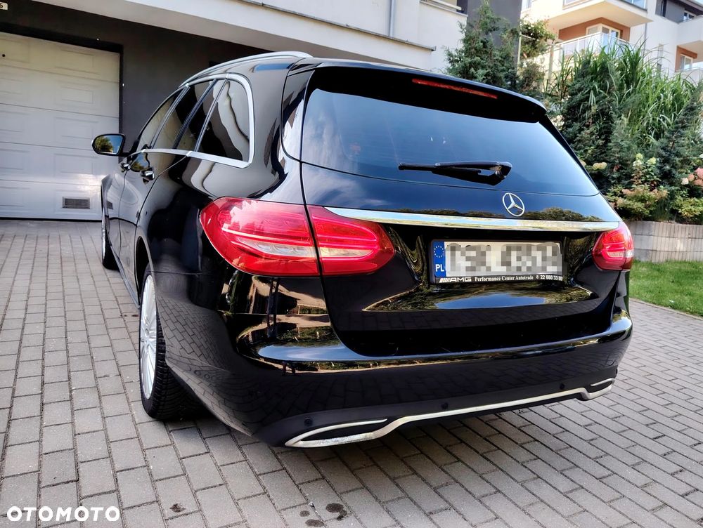 Mercedes-Benz Klasa C 180 7G-TRONIC - 14