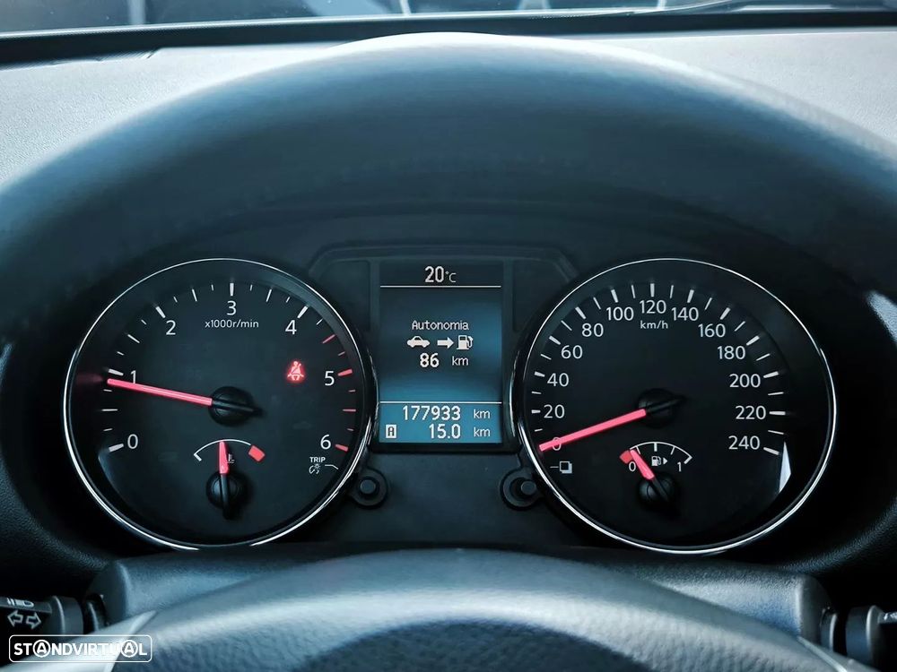 Nissan Qashqai 1.5 dCi Tekna Premium 18 - 34