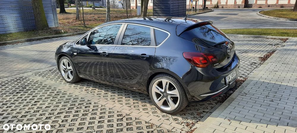 Opel Astra 1.4 Turbo Sport - 4