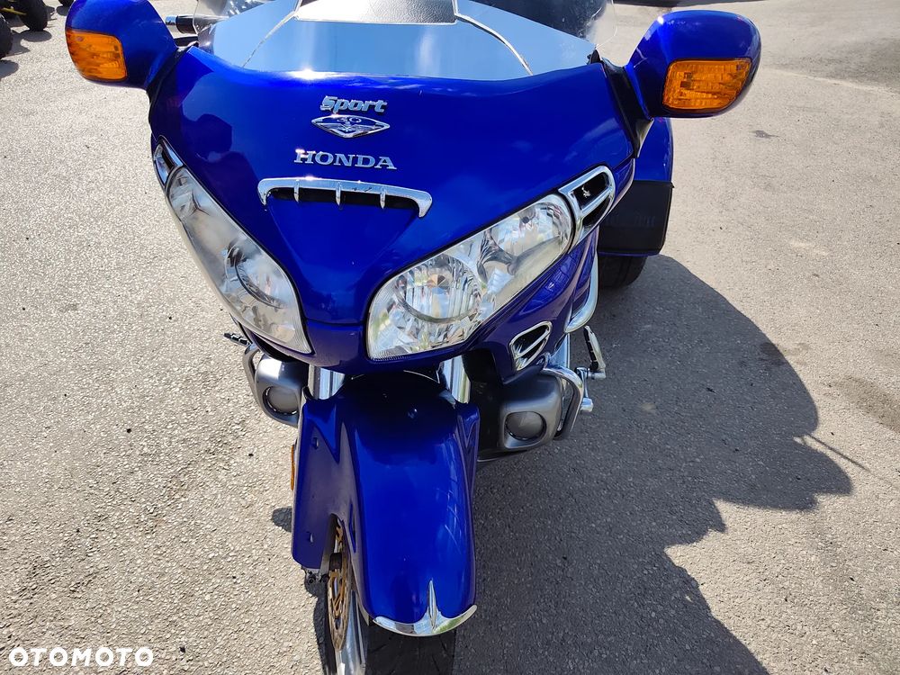Honda GL - 10