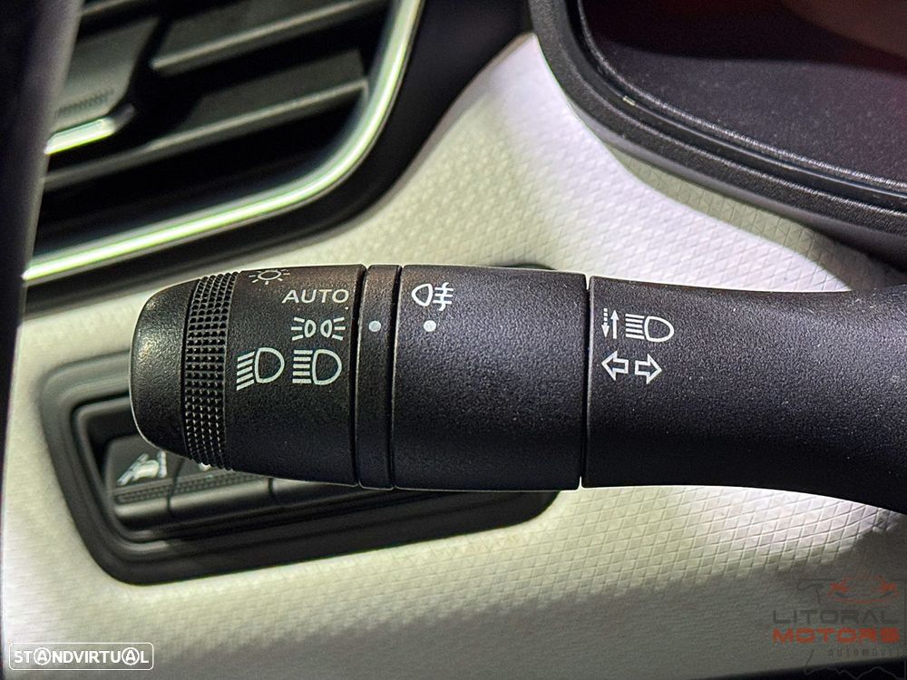 Renault Clio 1.0 TCe Limited - 23