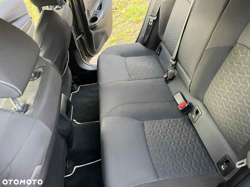 Toyota Corolla 1.8 Hybrid Comfort - 20