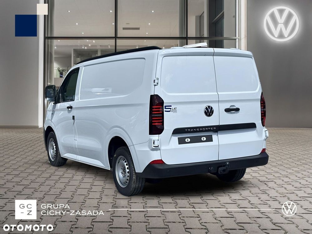 Volkswagen Transporter - 4