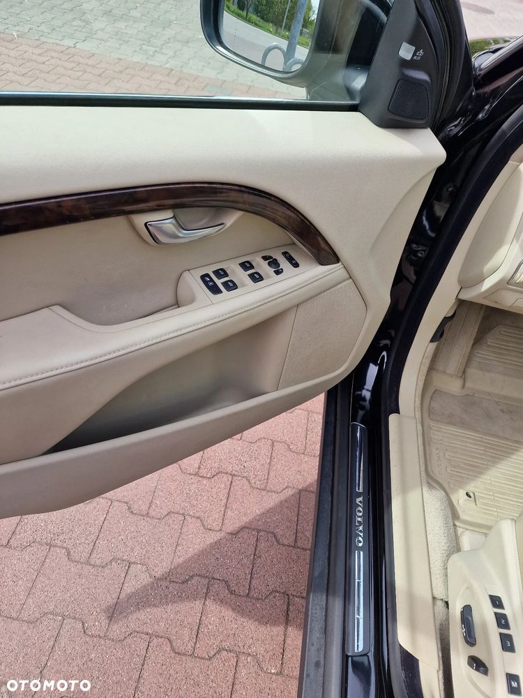 Volvo XC 70 T5 AWD Dynamic Summum - 16