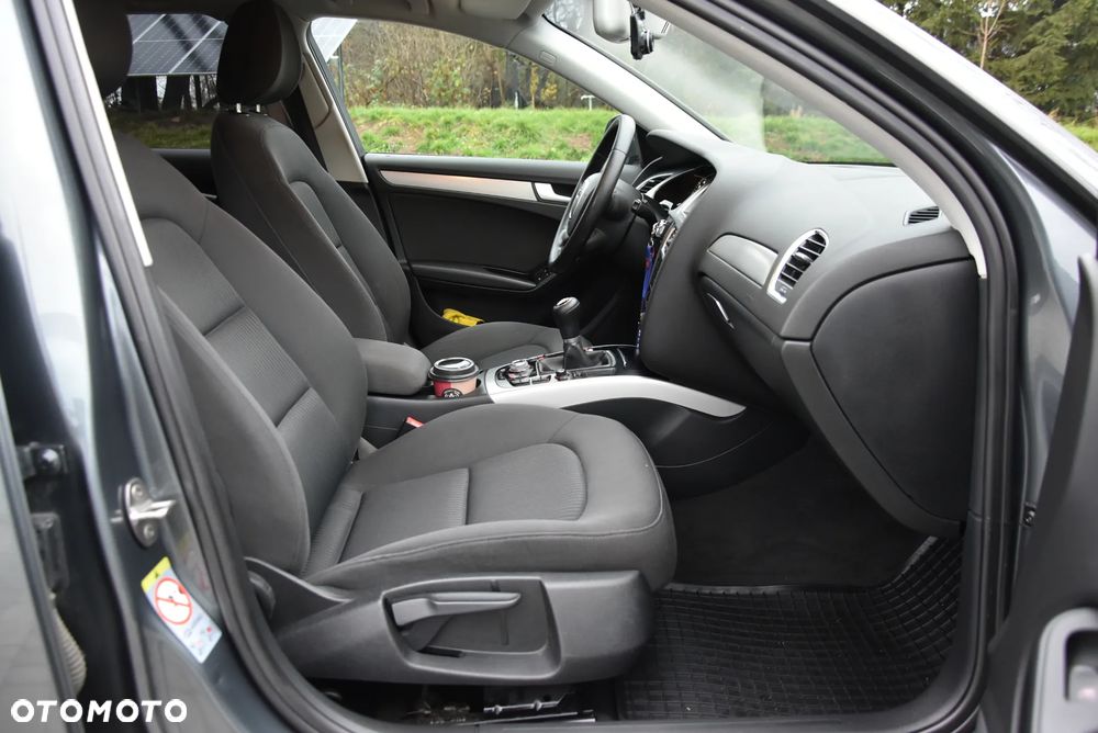 Audi A4 Avant 2.0 TDI ultra DPF Attraction - 9