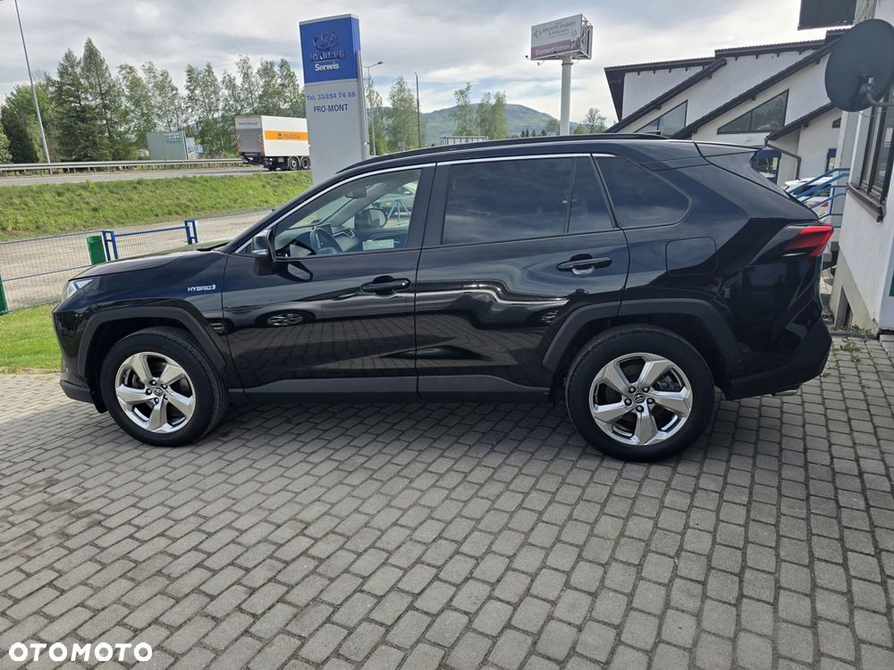 Toyota RAV4 - 5
