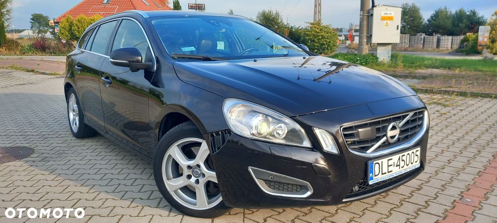 Volvo V60 D5 Geartronic Summum - 2