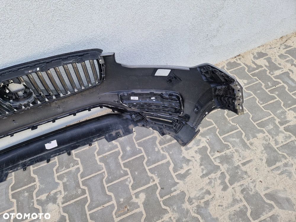 Zderzak Volvo Xc90 II  lift - 13