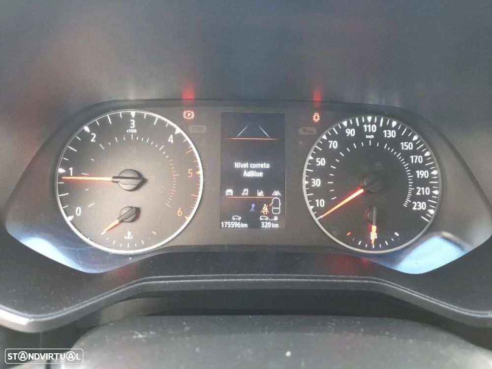 Renault Clio 1.5 Blue dCi Intens - 9