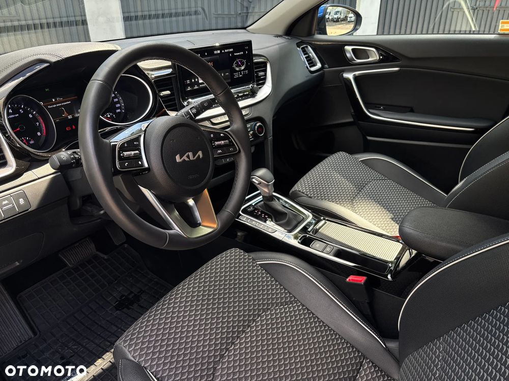 Kia Ceed 1.5 T-GDI Tribute DCT - 25