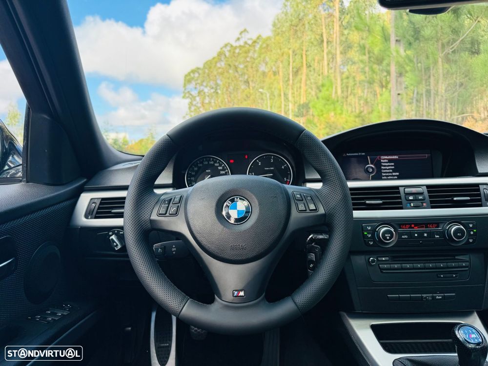 BMW 320 d Touring Pack M - 39