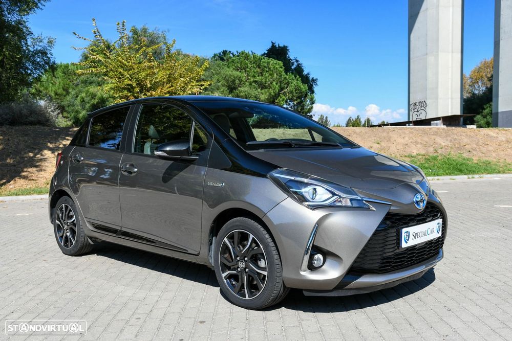 Toyota Yaris 1.5 HSD Square Collec.Bronze - 3