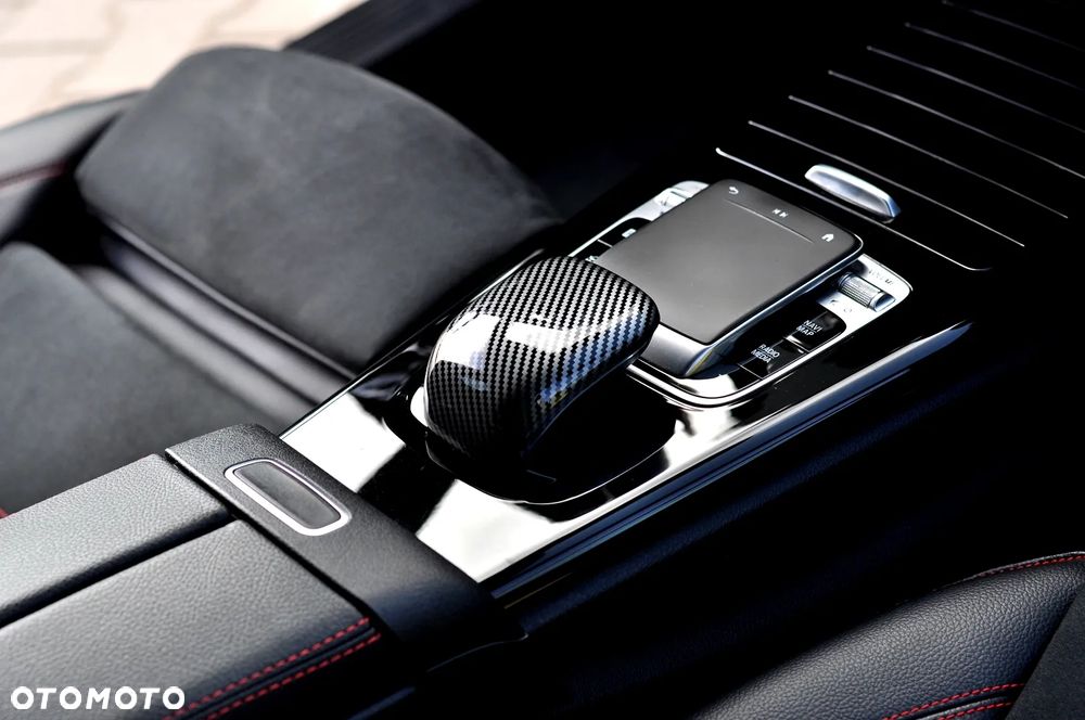 Mercedes-Benz Klasa A 180 7G-DCT Edition AMG Line - 21