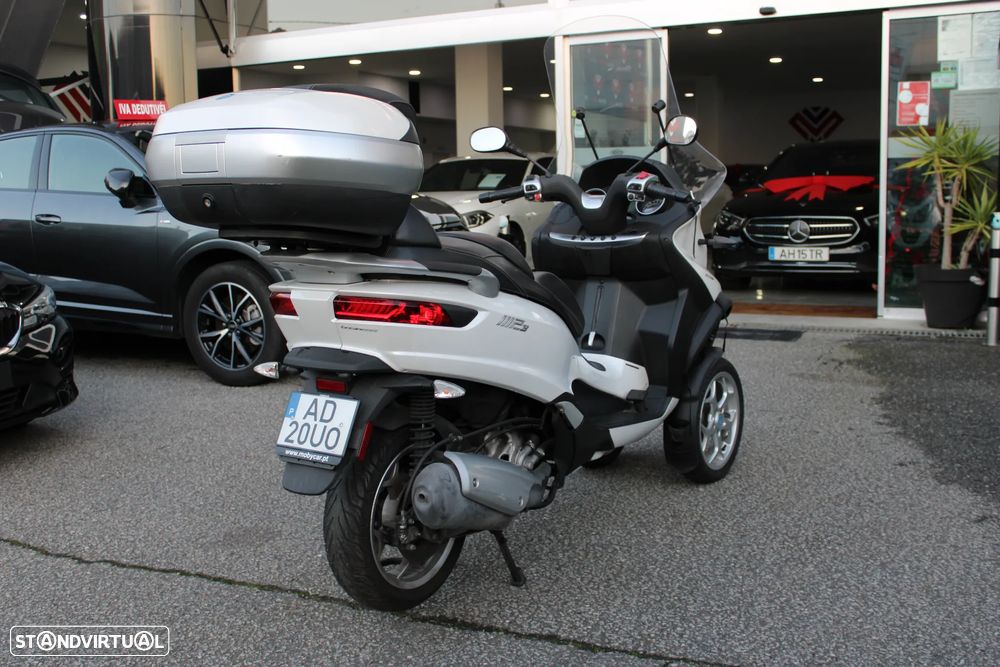 Piaggio MP3 300 LT - 2