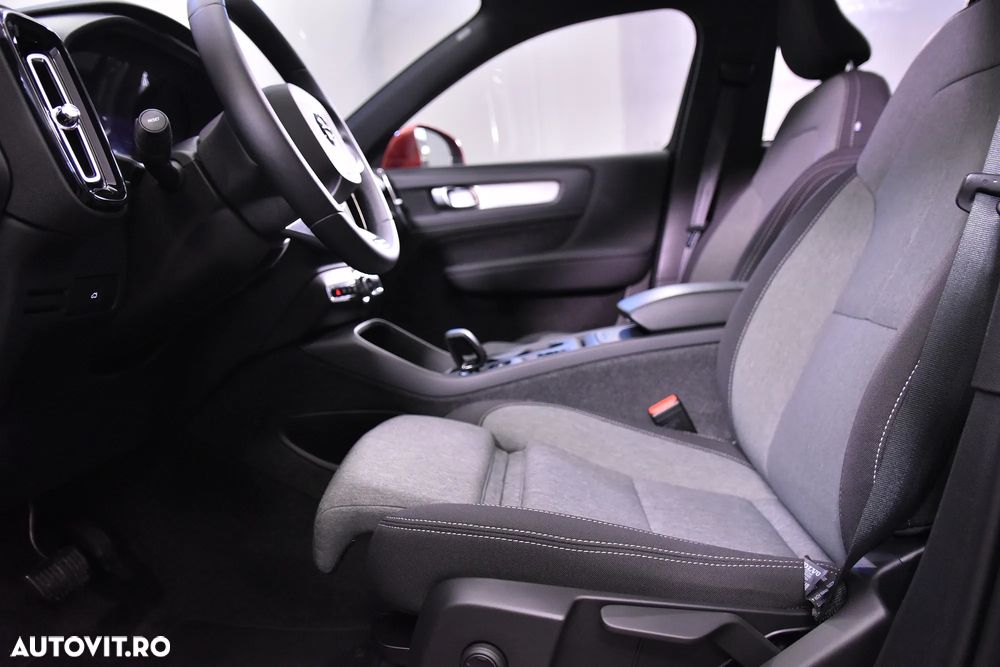 Volvo XC 40 B3 AT FWD MHEV Core - 21