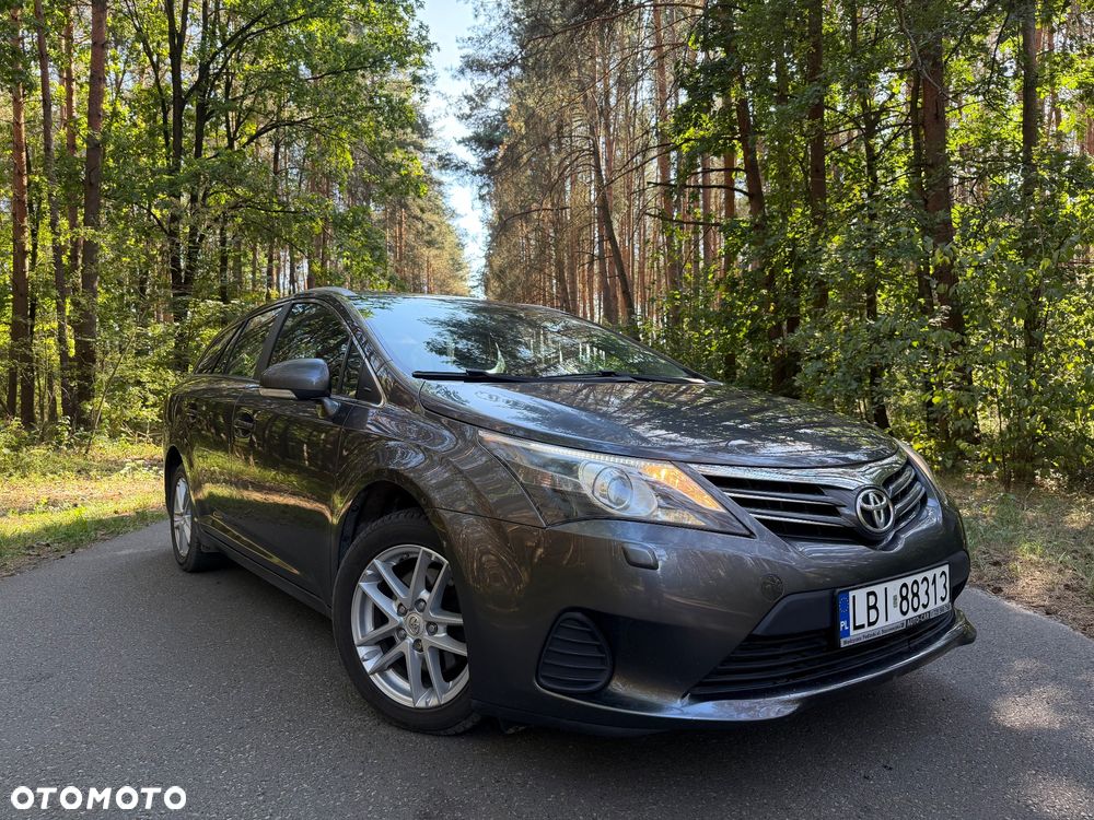 Toyota Avensis 1.6 Active - 1