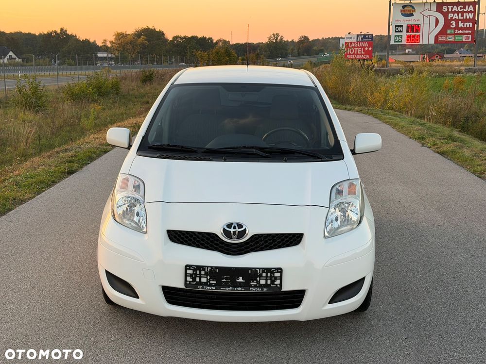 Toyota Yaris - 3