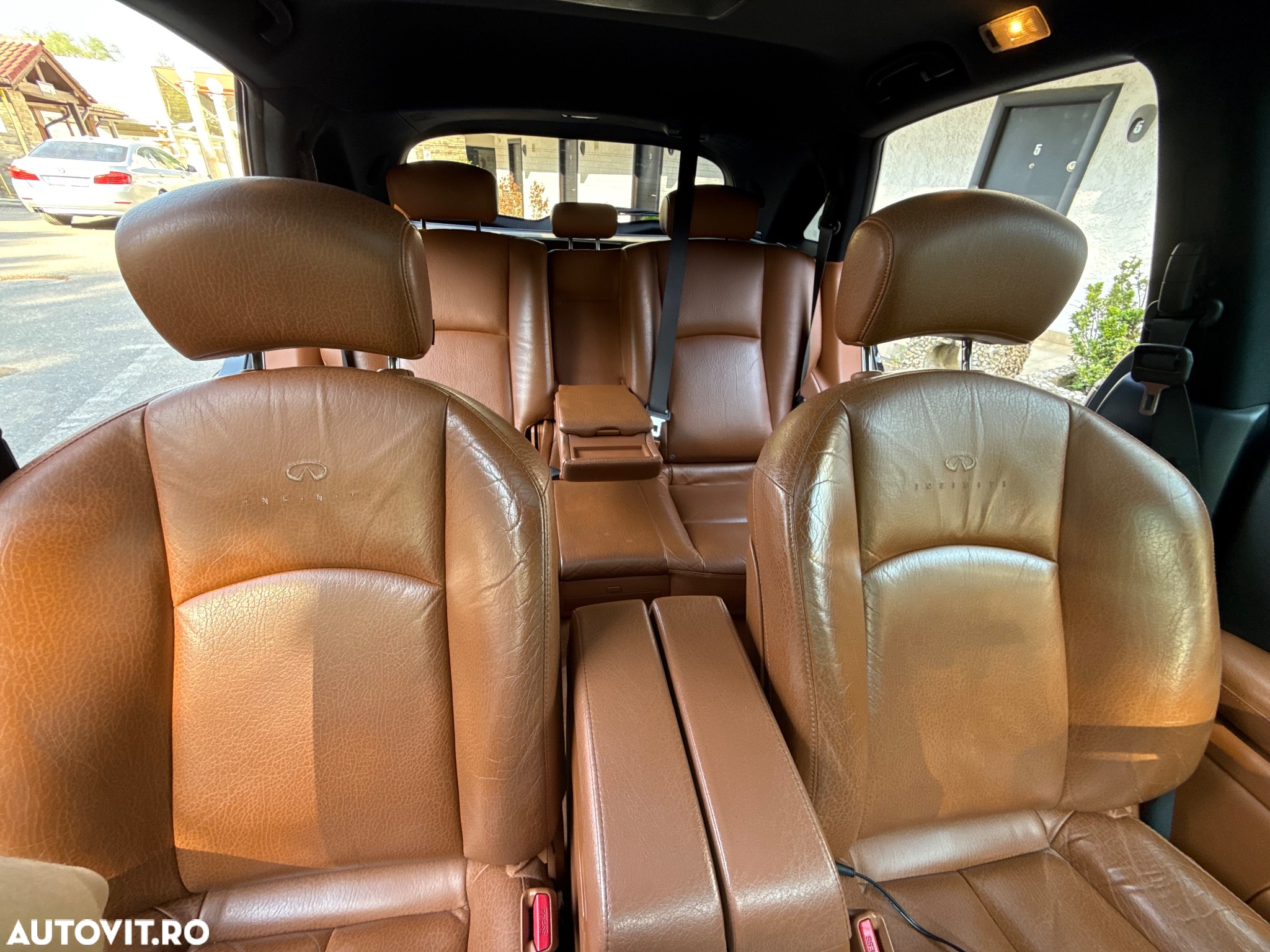 Infiniti FX 45 - 14