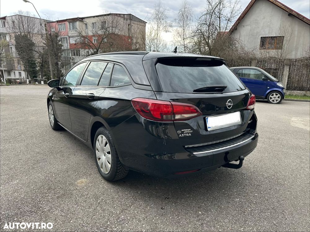 Opel Astra - 4