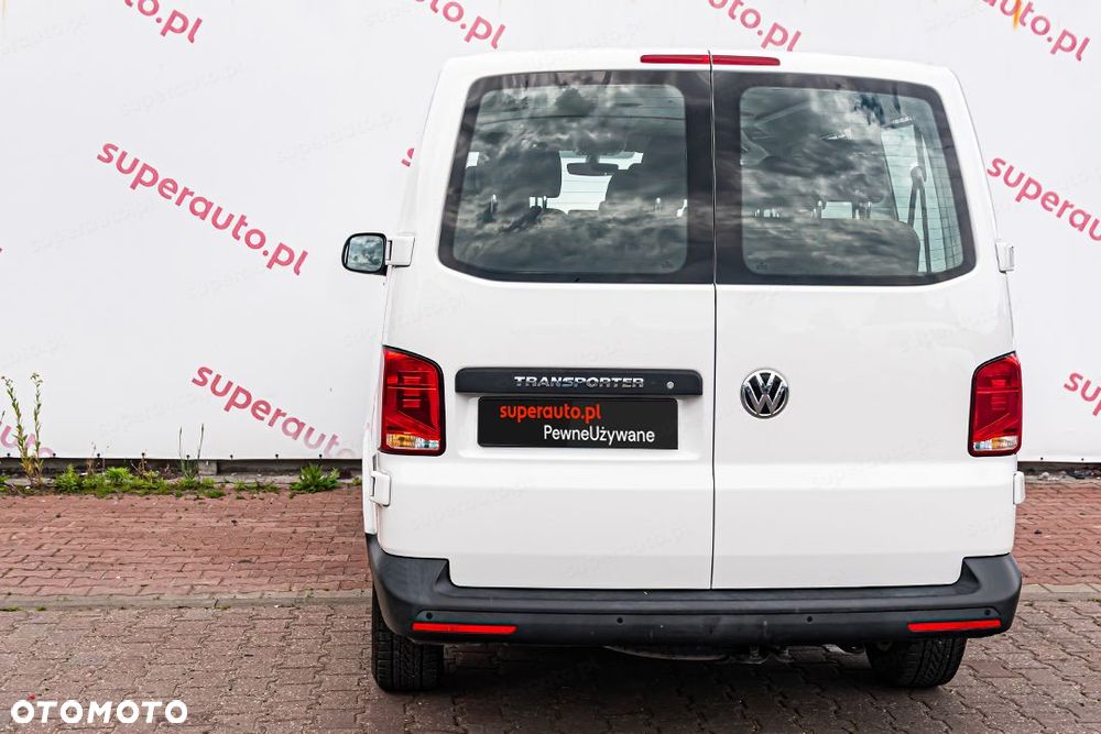 Volkswagen Transporter Kombi L2H1 - 11