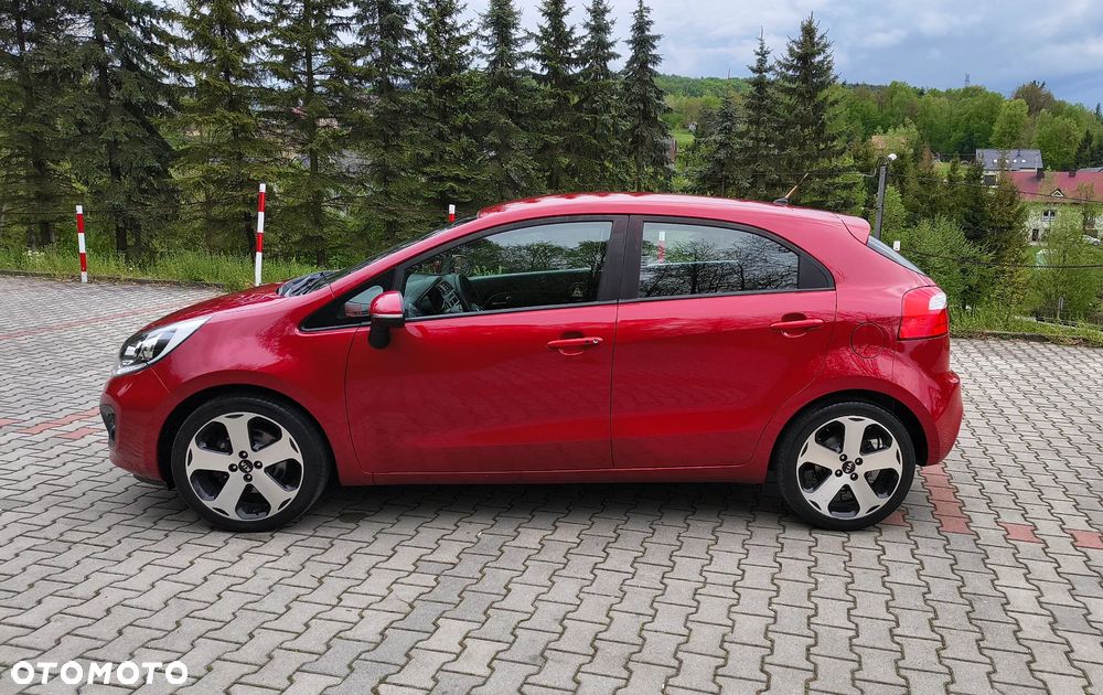 Kia Rio - 2