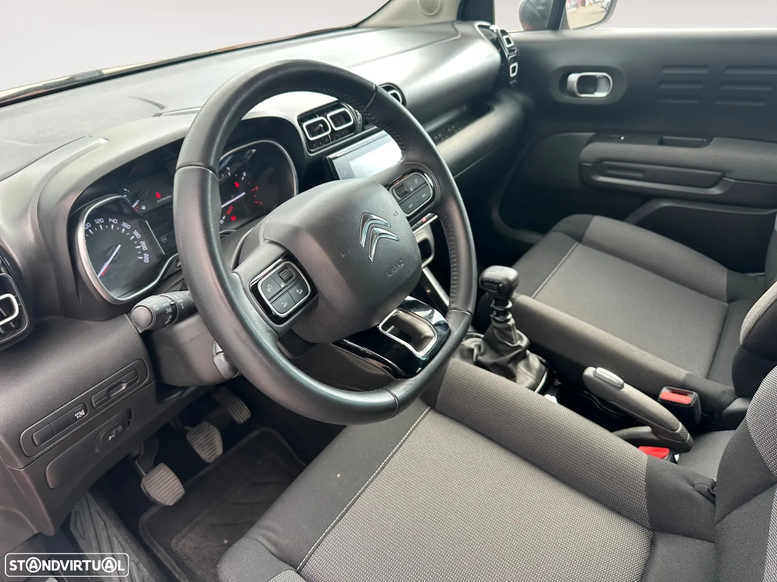 Citroën C3 Aircross 1.2 PureTech Shine - 10