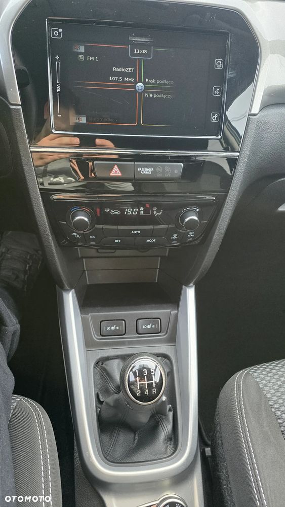 Suzuki Vitara 1.6 Premium 4WD - 13