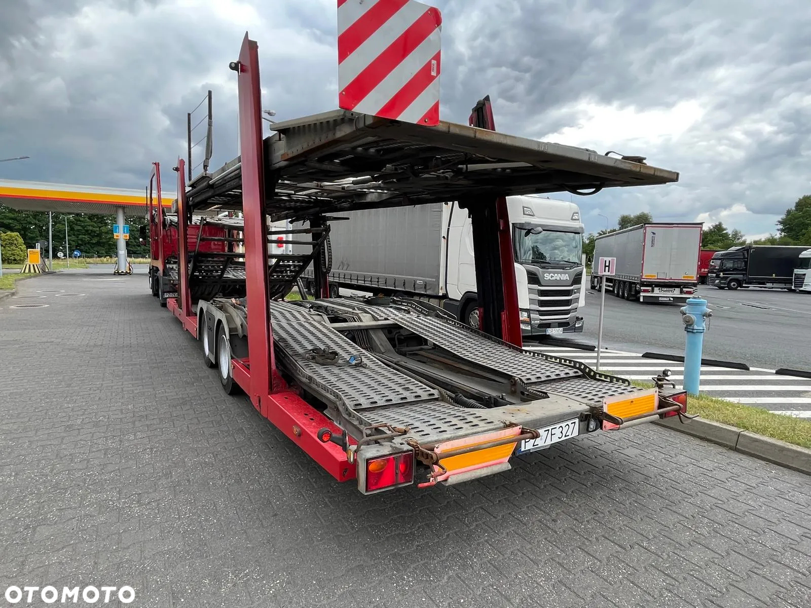 Mercedes-Benz Actros - 9
