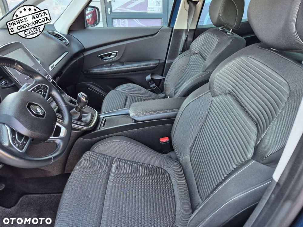 Renault Grand Scenic - 12