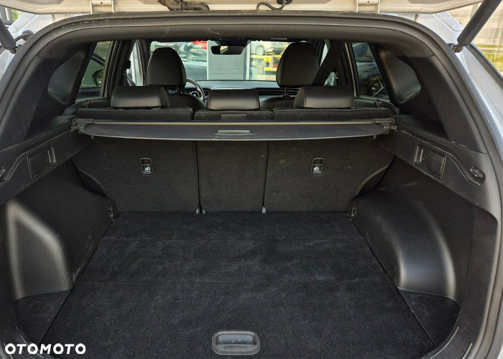 Hyundai Tucson 1.6 T-GDi N-Line 2WD DCT - 36