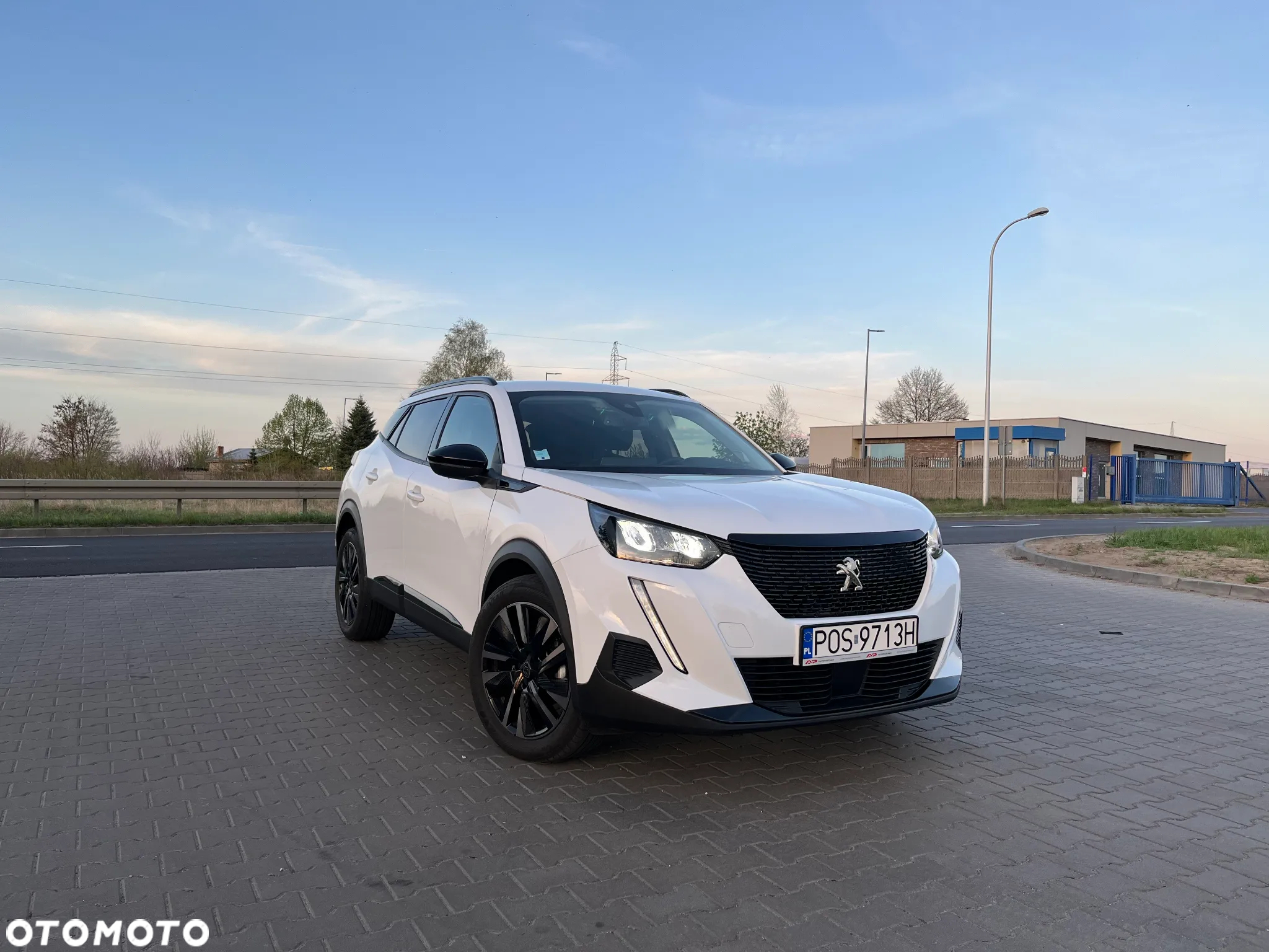 Peugeot 2008 PureTech 100 Style - 2