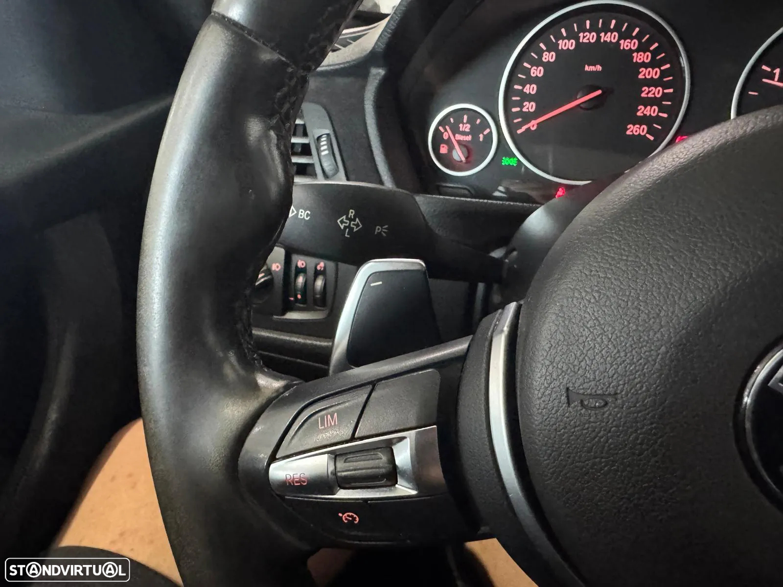 BMW 320 d EfficientDynamics Auto - 21