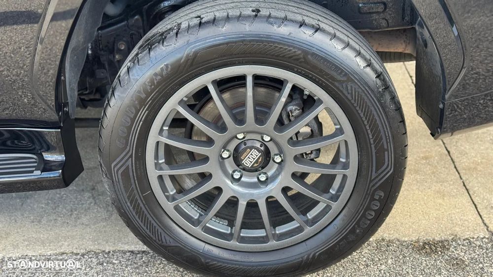 Toyota Land Cruiser LC 300 70th Anniversary - 26