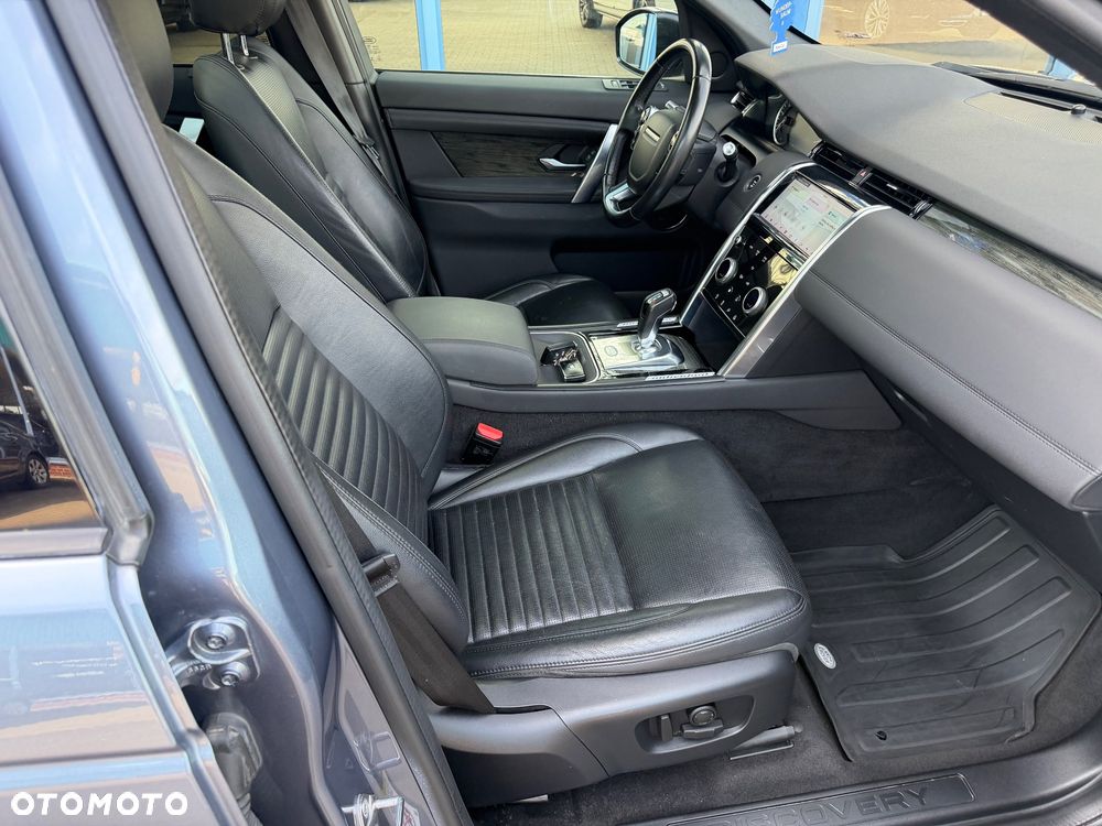 Land Rover Discovery Sport P250 HSE - 27