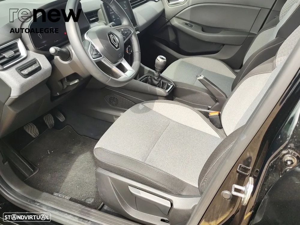 Renault Clio 1.0 TCe Evolution - 15