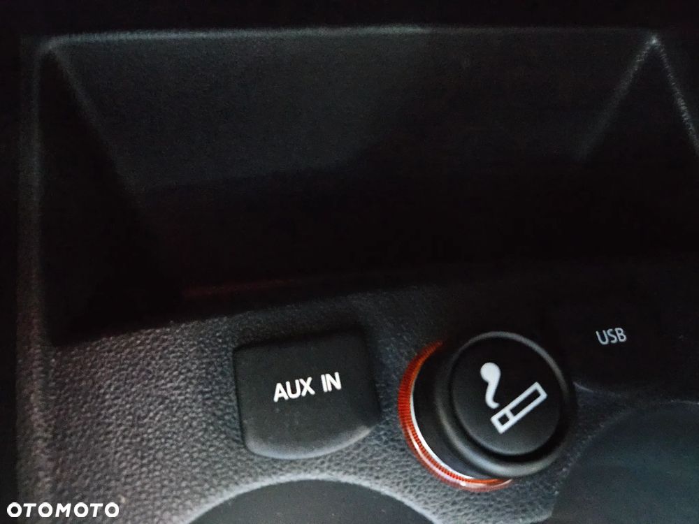 Volkswagen Polo 1.0 TSI Blue Motion Technology Lounge - 32