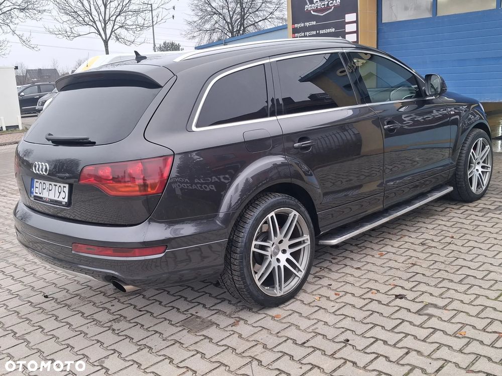 Audi Q7 - 16