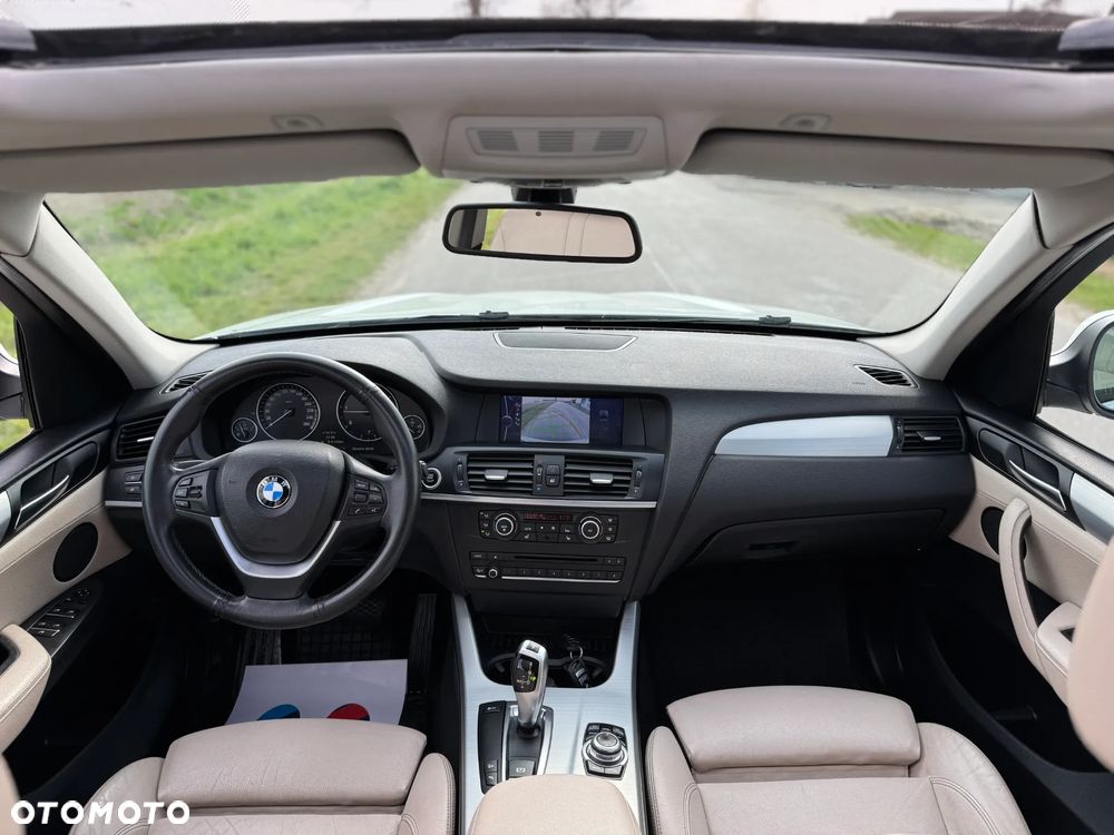 BMW X3 xDrive20d - 33