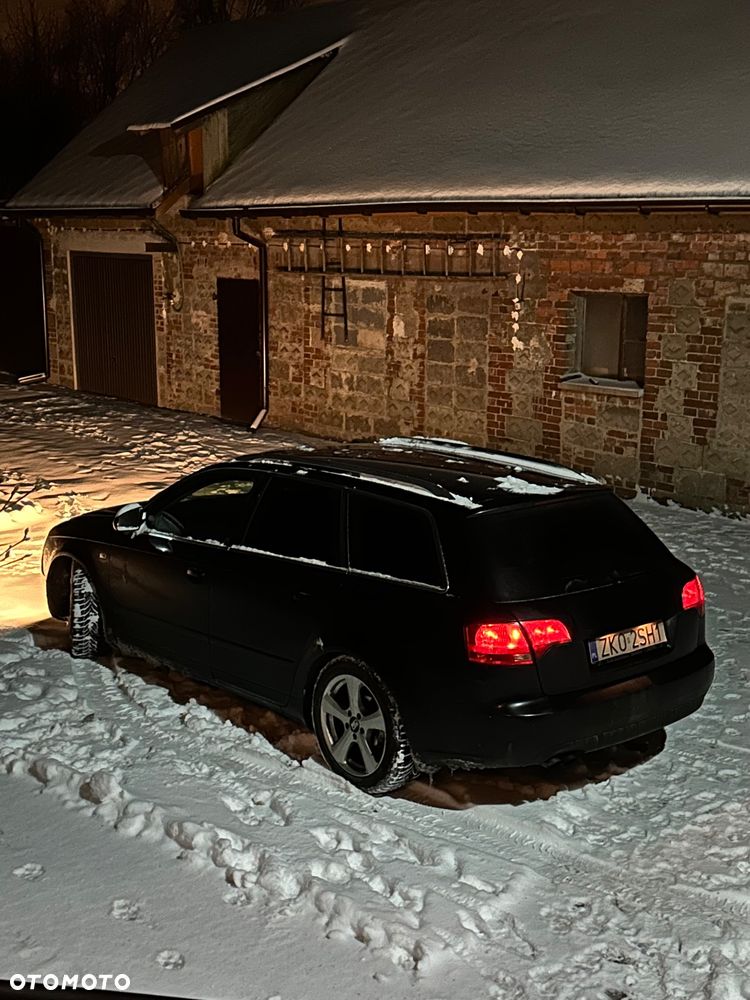 Audi A4 - 4