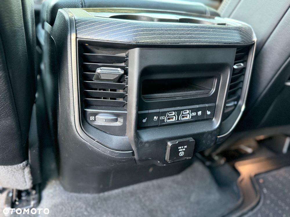 RAM 1500 5.7 Crew Cab Limited - 27