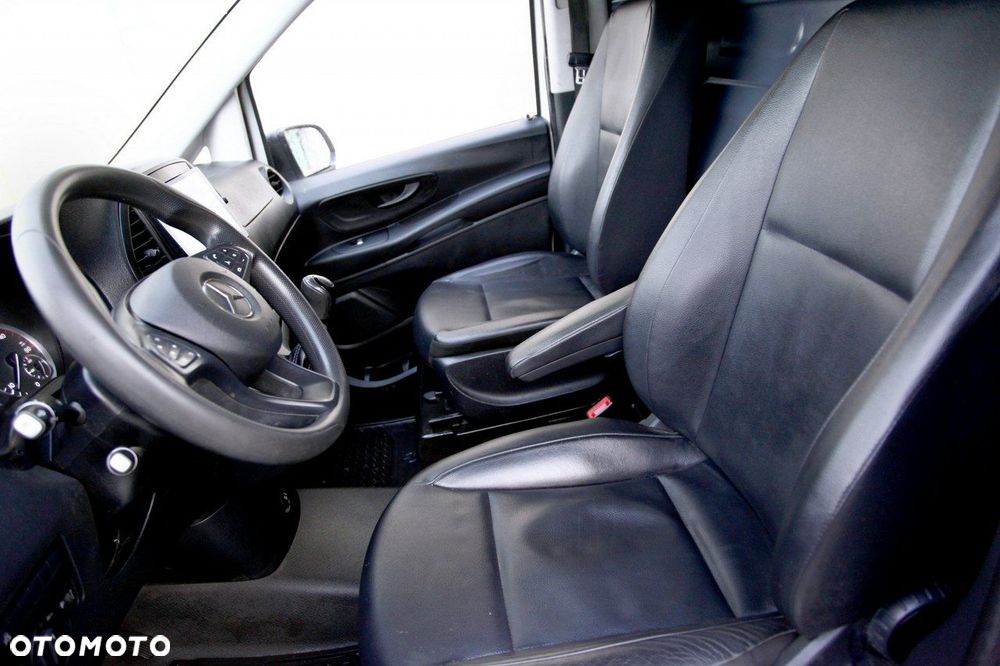 Mercedes-Benz Vito - 17