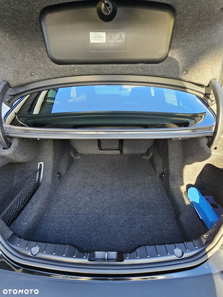 BMW Seria 5 520d xDrive - 14