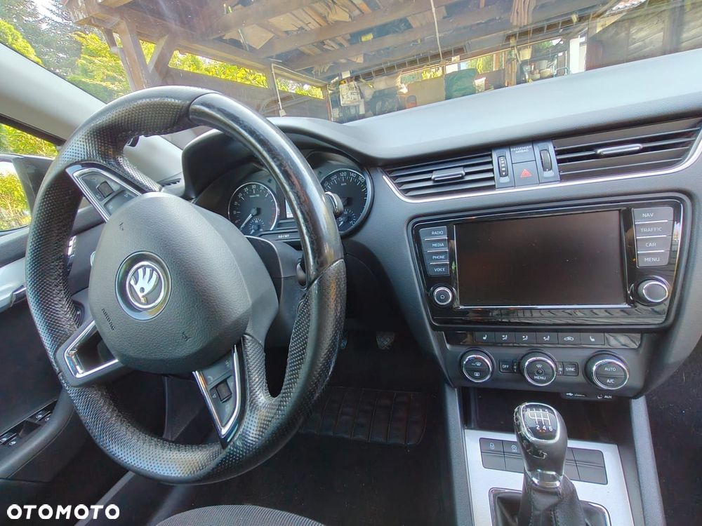 Skoda Octavia 2.0 TDI Ambition - 6