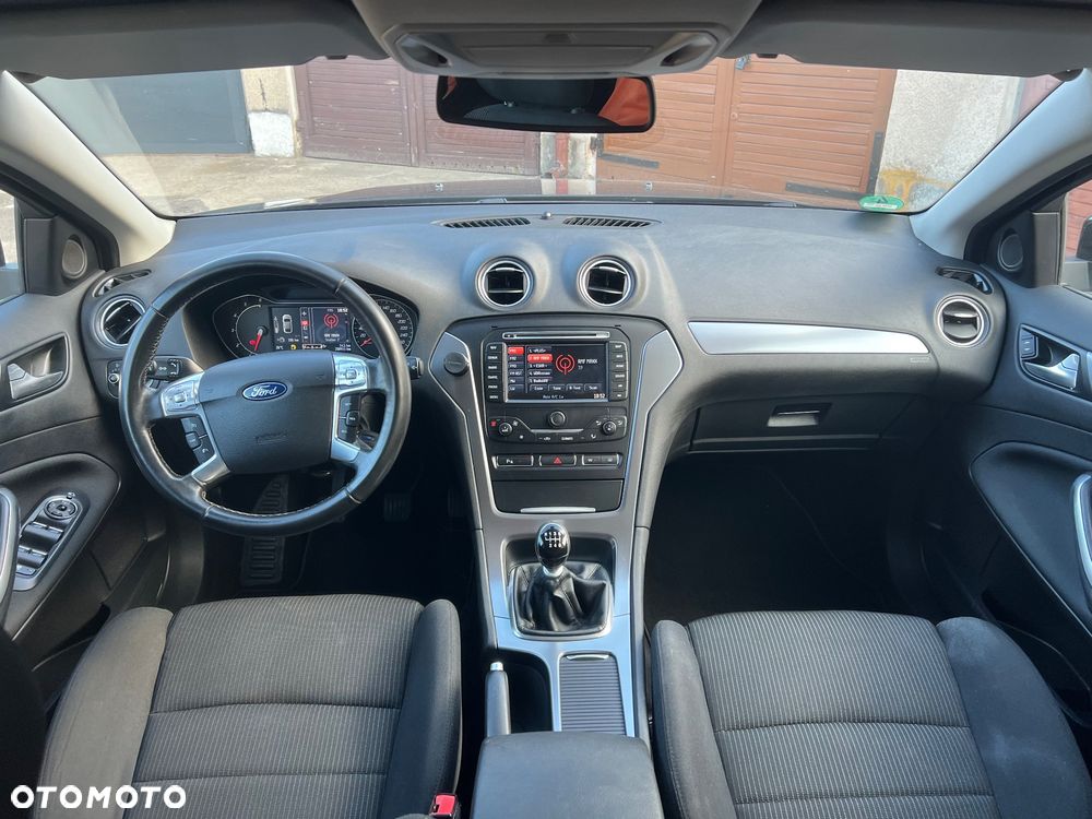 Ford Mondeo 2.0 TDCi Titanium - 15